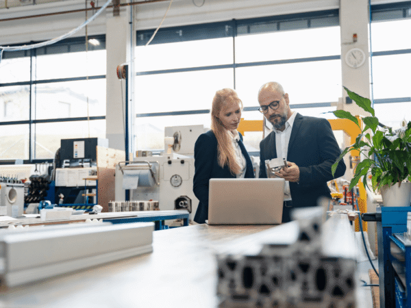 OEM vs ODM Power Bank Manufacturing: Choose the Right Service