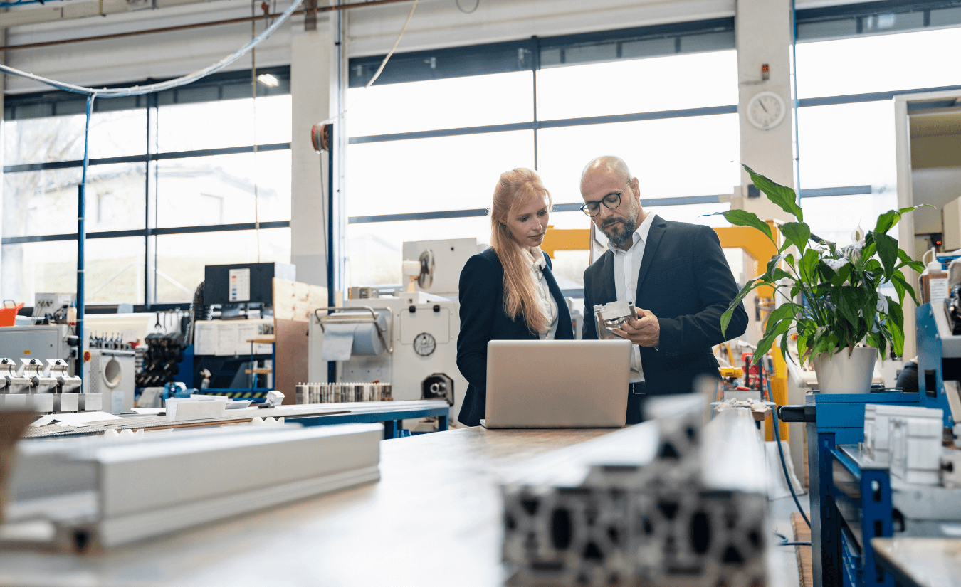 OEM vs ODM Power Bank Manufacturing: Choose the Right Service
